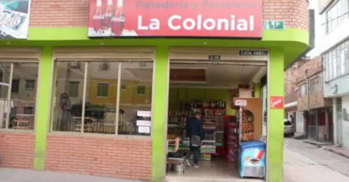 PANADERIA Y PASTELERIA LA COLONIAL PANADERIA Y PASTELERIA LA COLONIAL